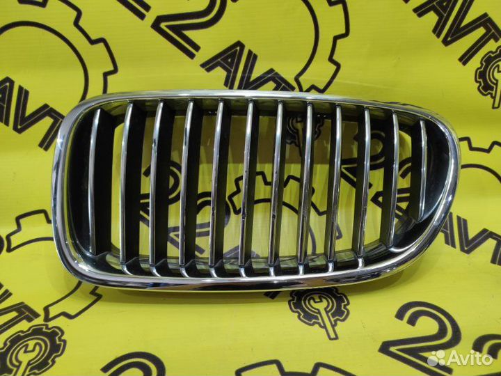 Решетка радиатора передняя левая Bmw 5-Series F10