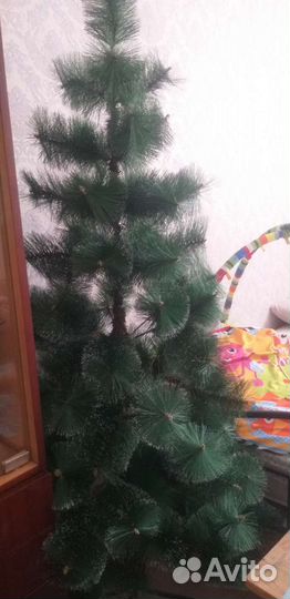 Ель искусственная заснеженная 180