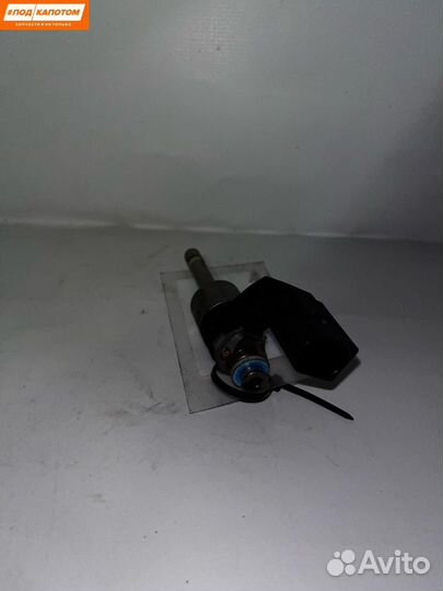 Форсунка топливная Volkswagen Golf 5 (2003 - 2009)