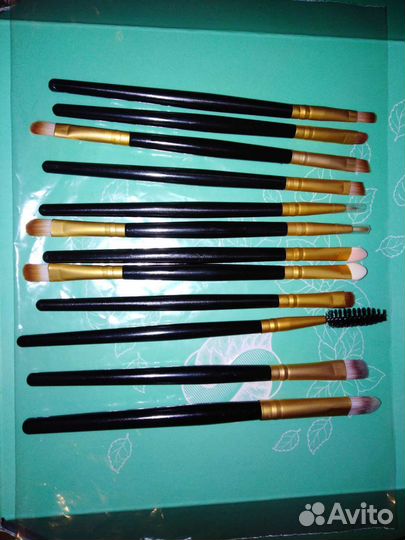 Кисти для макияжа новые