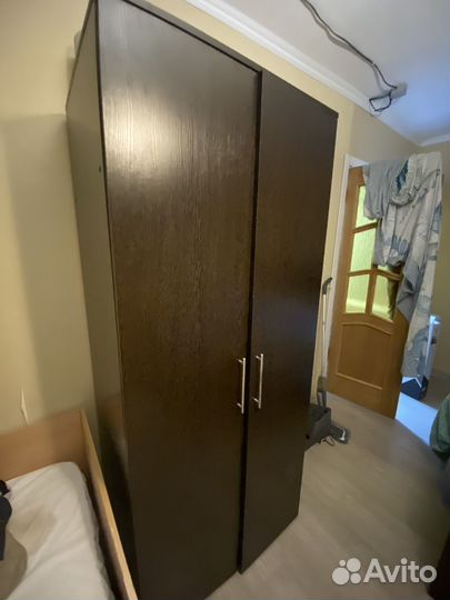 Шкаф шифоньер