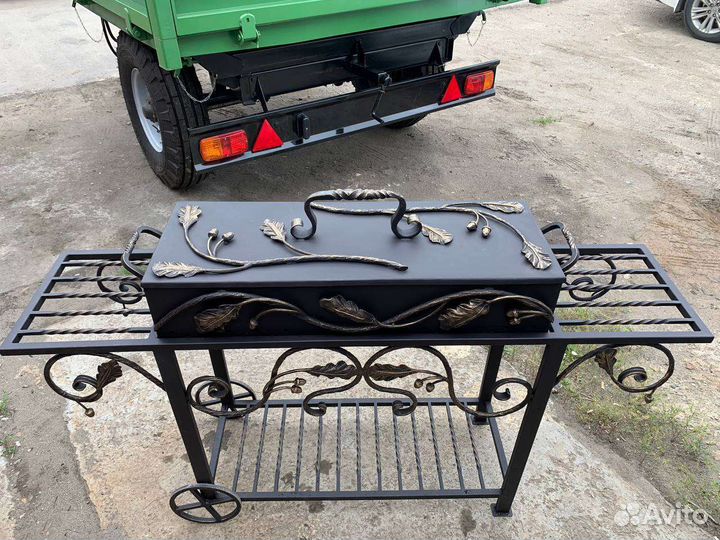 Мангал кованый на колесах