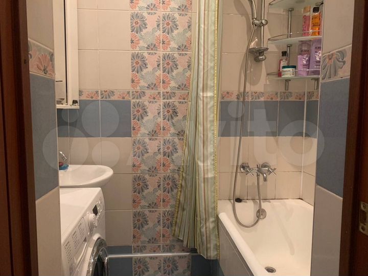 3-к. квартира, 74,4 м², 1/3 эт.