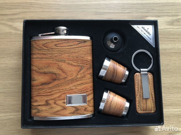 Подарочный набор мужчине на 23 февраля, д.рождения