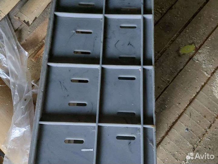 Ящик пластиковый для хранения овощей (и т.д.)