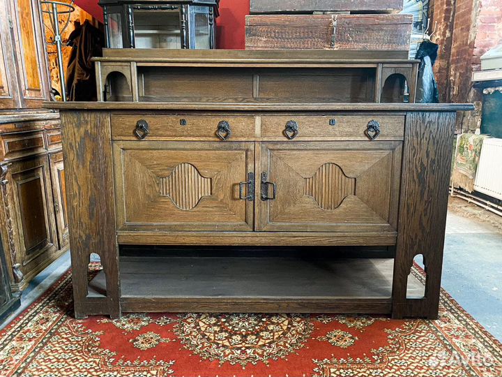 Полубуфет старинный