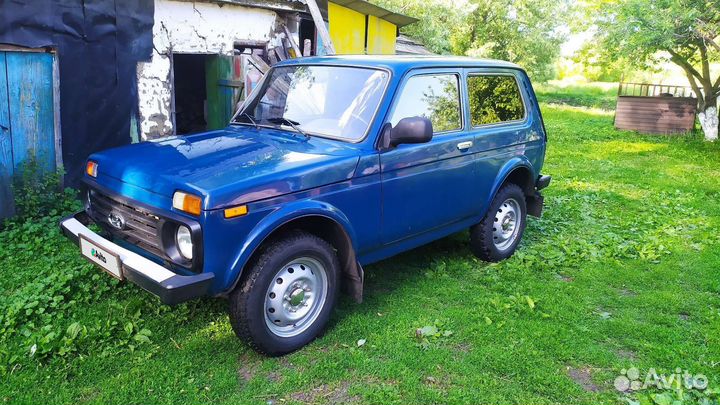 LADA 4x4 (Нива) 1.7 МТ, 2012, 185 000 км