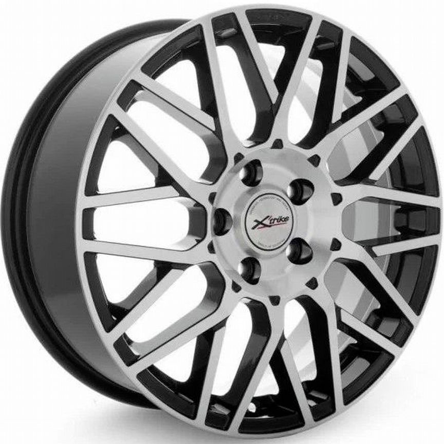 X'trike X-131 : 7x17 4*100 Et:37 Dia:60,1 BK/FP