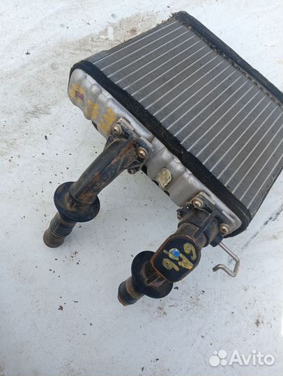 Радиатор печки Nissan Primera P11