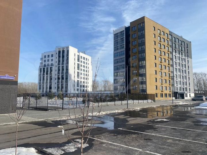 3-к. квартира, 83 м², 10/10 эт.