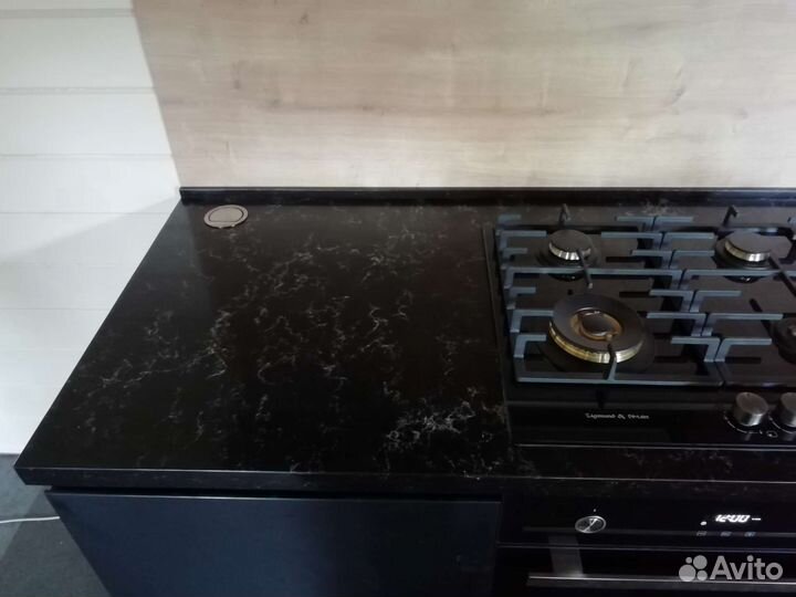 Столешница из искусственного камня