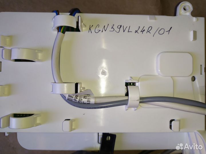 Модуль и инвертор для холод-ка Bosch KGN39VL24R/01