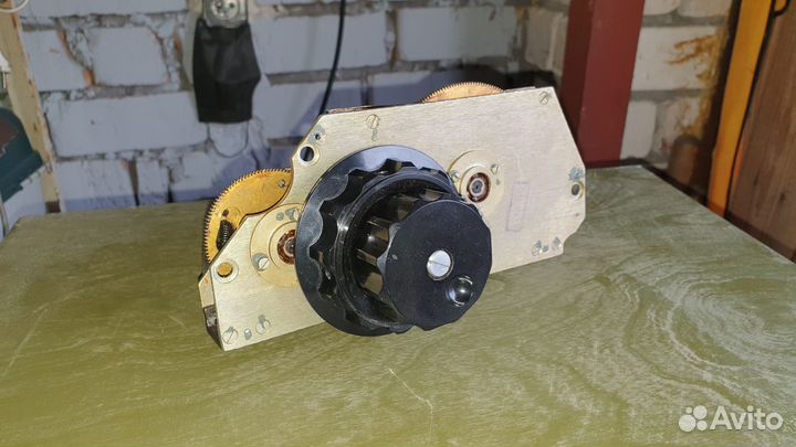 Ручка перемотки диапазона на Р-250М новая