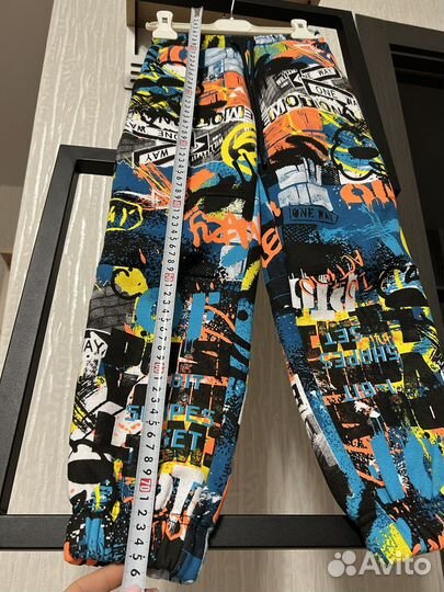 Яркий спортивный костюм на флисе 140