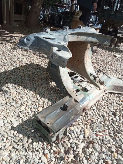 Левый лонжерон Range Rover Vogue