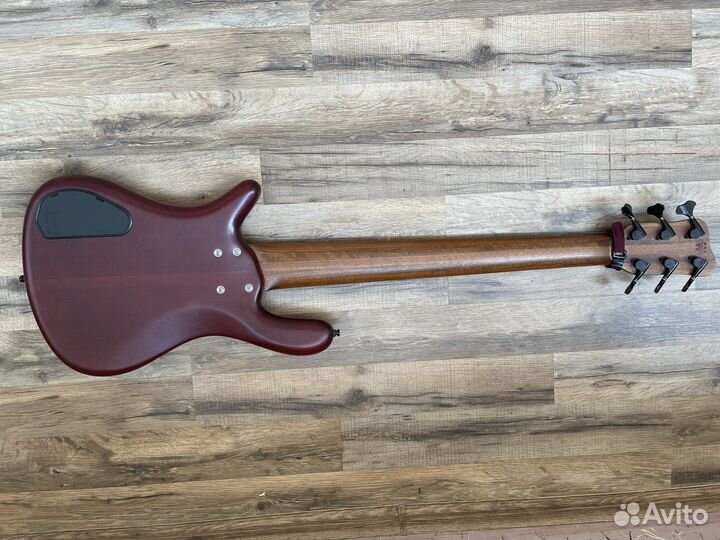 Бас гитара Warwick Streamer LX-6