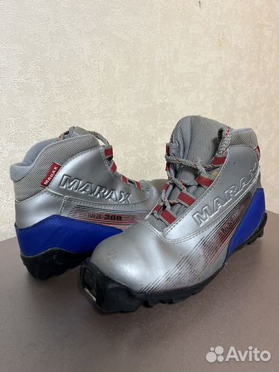 Лыжные ботинки 35-36 и 38-39 размеров