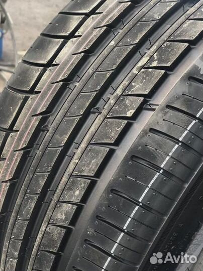 Triangle TH201 255/45 R20 104Y