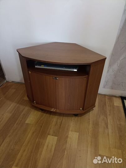 Тумба под тв