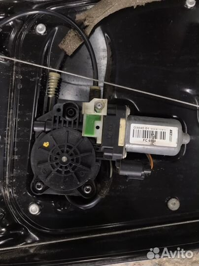 Стеклоподъемник Land Rover Freelander 2