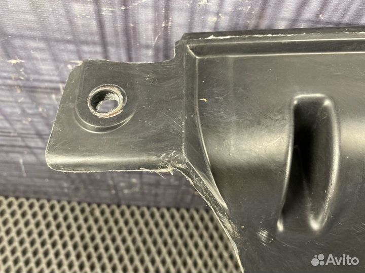 Корпус салонного фильтра Bmw X5 E53 M54 2006