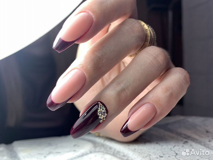 Маникюр Педикюр