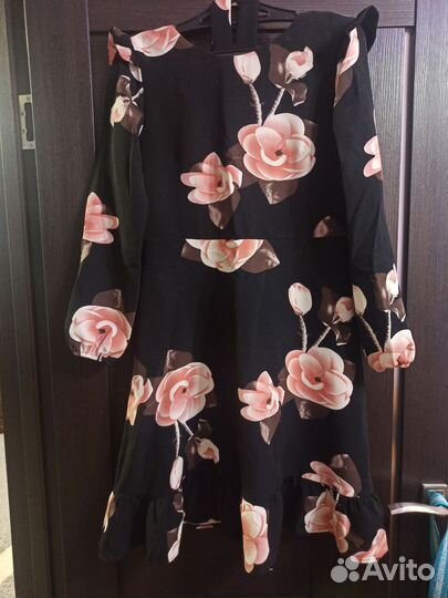 Платье женское