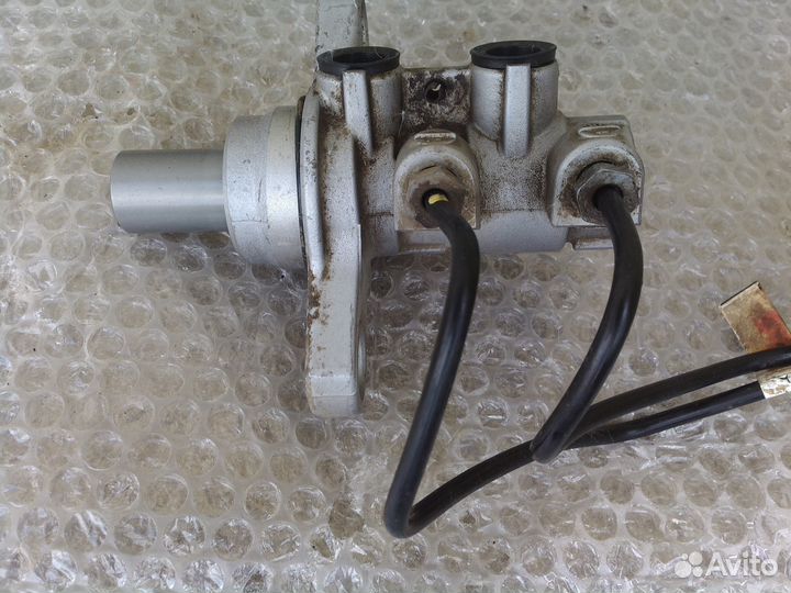 Шевроле Авео Т300 главный тормозной цилиндр