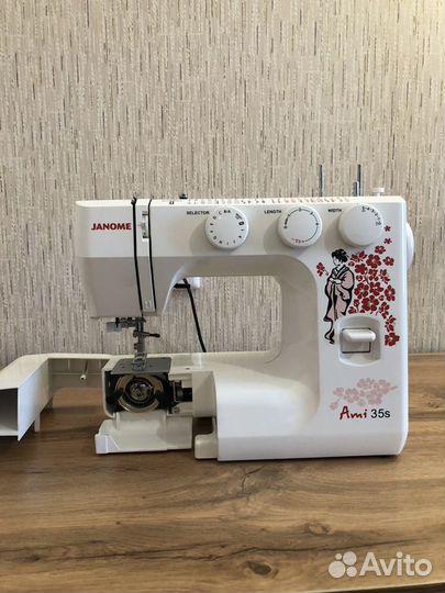 Швейная машина Janome 35s