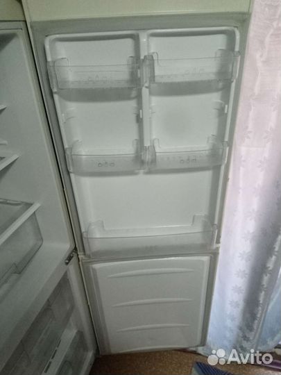 Холодильник бу lg