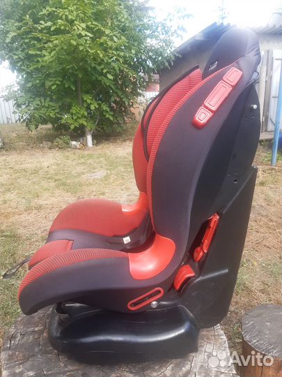 Детское автокресло до 25 кг