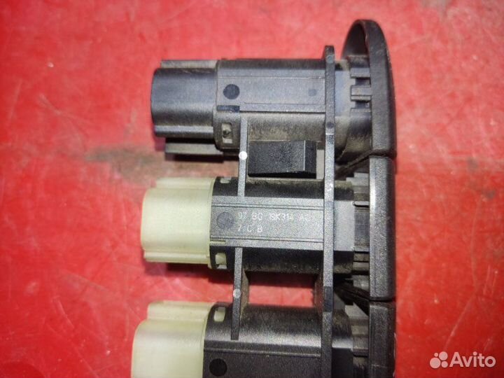 Кнопка подогрева сидений Ford Mondeo 2 лифтбек