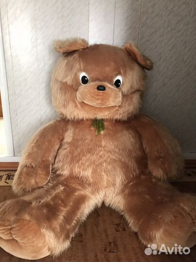 Большая плюшевая игрушка медведь