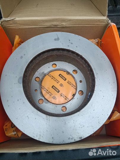 Тормозные диски toyota hilux