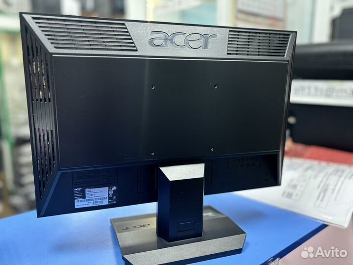 Монитор Acer