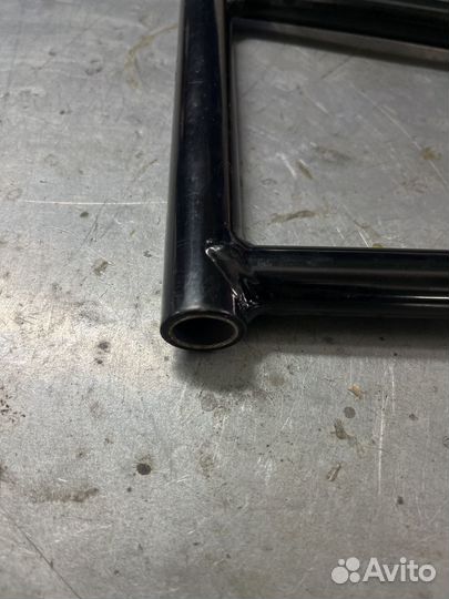 Верхний рычаг снегохода арктик кэт