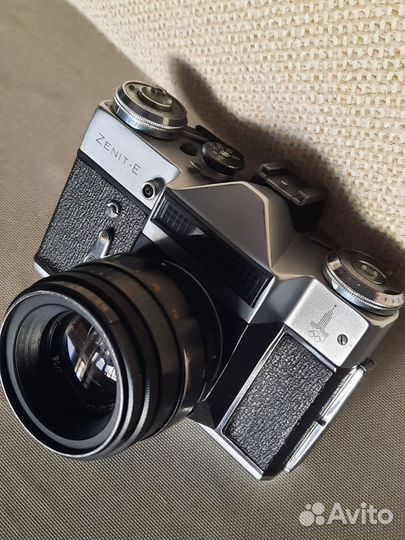 Пленочный фотоаппарат зенит