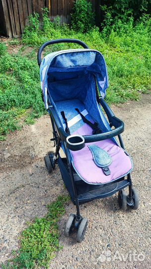 Прогулочная коляска