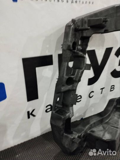 Корпус фары правый Volvo FM5 84334209