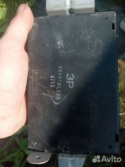 Блок комфорта Nissan Maxima A32