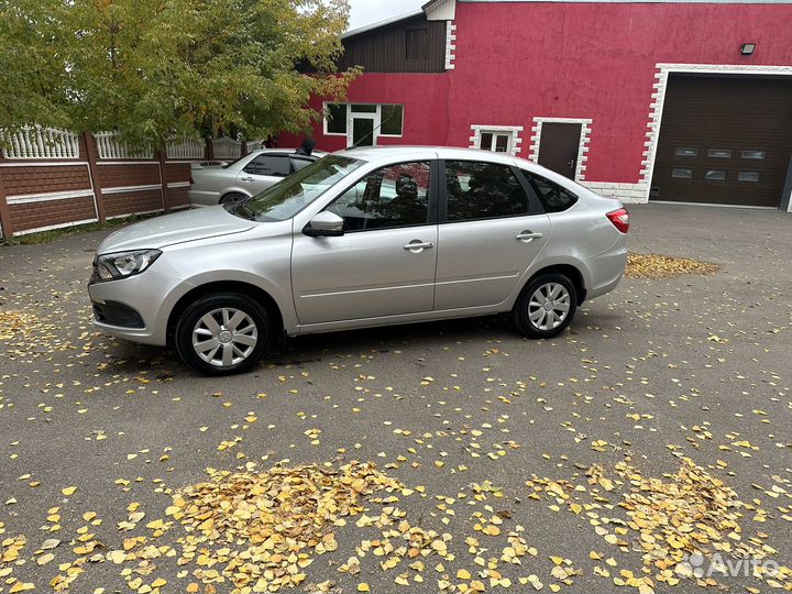 LADA Granta 1.6 МТ, 2022, 22 800 км