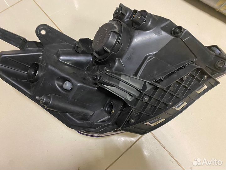 Фара левая Ssang Yong Korando C 2012, Action 2010