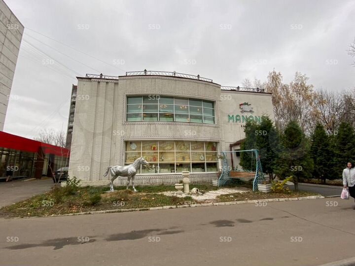 Продам торговое помещение, 592.6 м²
