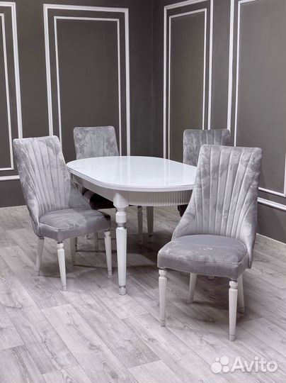 Столы и стулья для кухни. В наличии