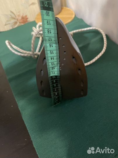 Утюг дорожный