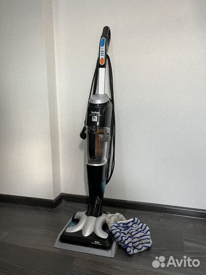 Моющий пылесос Tefal Clean&Steam VP7545RH