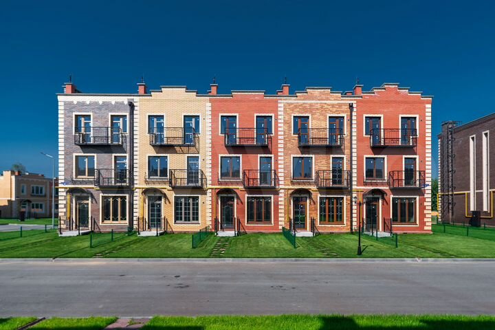 Таунхаус 78,1 м² на участке 1 сот.