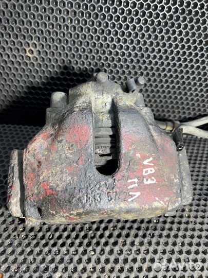 Передние суппорта Opel Vectra B