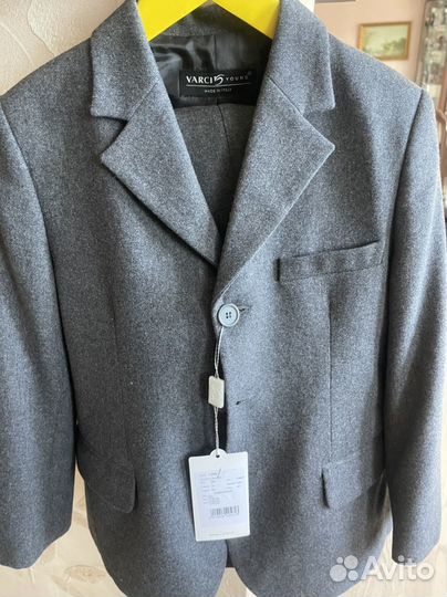 Костюм для мальчика новый на рост 128-132