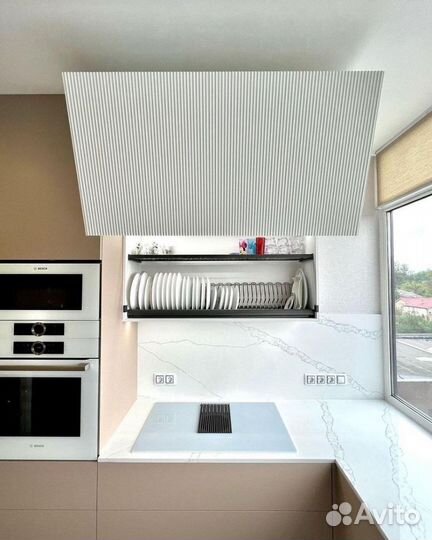 Кухня П-образная на заказ